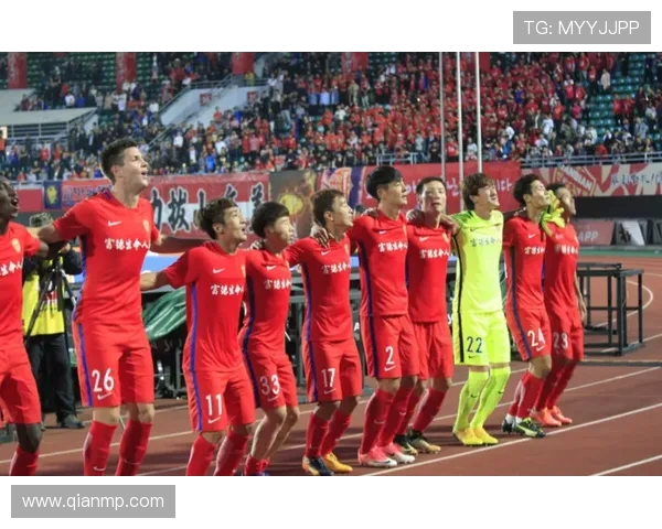 2017年苏宁与延边的激烈对决回顾与精彩瞬间分析 2017年苏宁与延边的激烈对决回顾与精彩瞬间分析