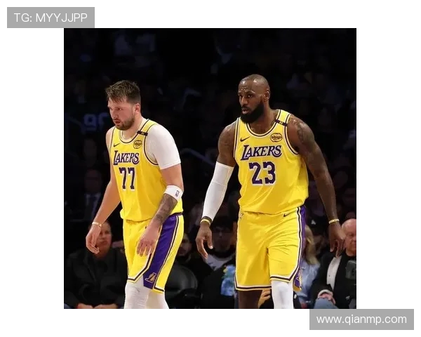 2018年湖人与黄蜂的精彩对决回顾与赛季影响分析 2018年湖人与黄蜂的精彩对决回顾与赛季影响分析