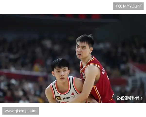 CBA焦点对决广东队迎战浙江稠州队争夺季后赛席位的关键战役