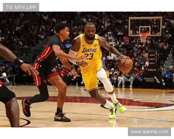 湖人对决雄鹿精彩回顾：2021年1月22日的巅峰对决与精彩瞬间分析