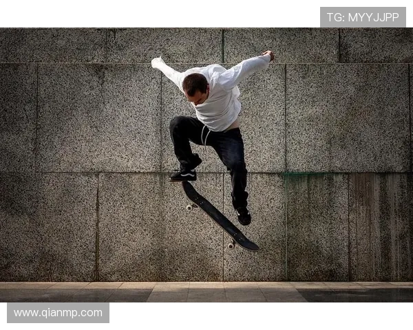 重庆滑板队成长纪实：青春与梦想在城市街头的碰撞与追逐