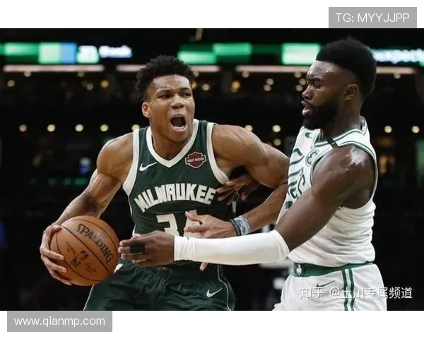 雄鹿与开拓者对决分析球队状态与战术布局全面解读