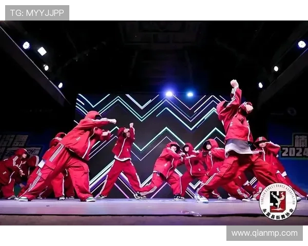 街舞战术解析：探秘北京街舞队的灵活转换与战术体系