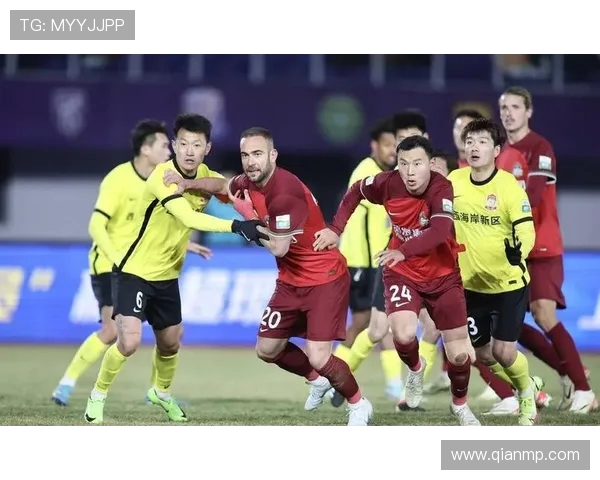 重庆足球队配合策略分析与战术探讨助力球队提升整体实力