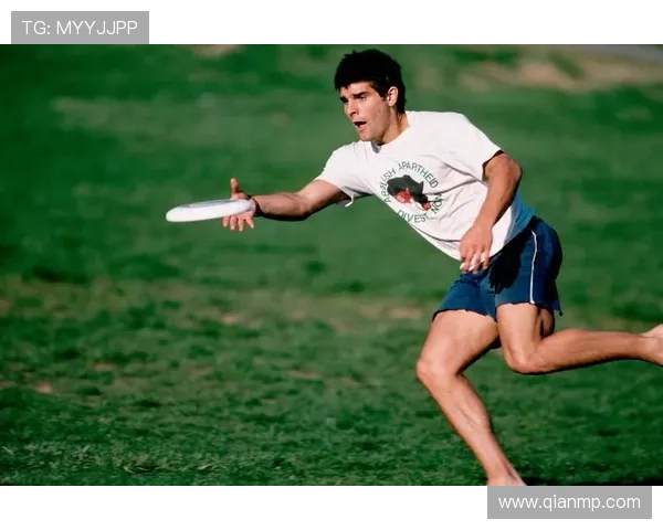 黄丽独家揭秘飞盘技巧与心得分享助你轻松掌握飞盘运动的乐趣与魅力