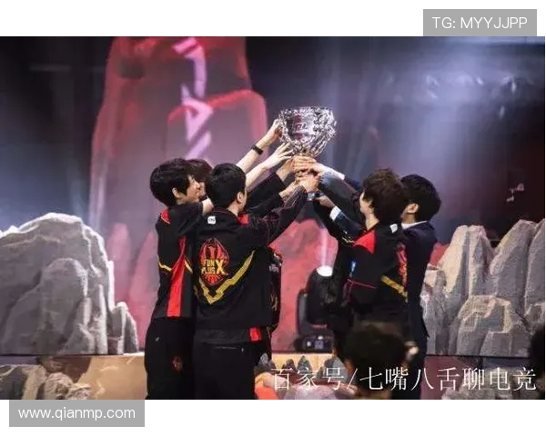 DOTA2团队协作排行榜揭晓FPX荣登第四名引发热议