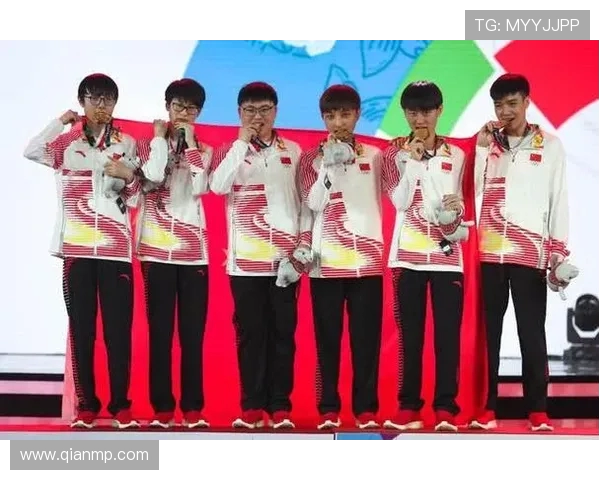 RNG战队配合策略分析在CSGO比赛中的重要性与影响 RNG战队配合策略分析在CSGO比赛中的重要性与影响